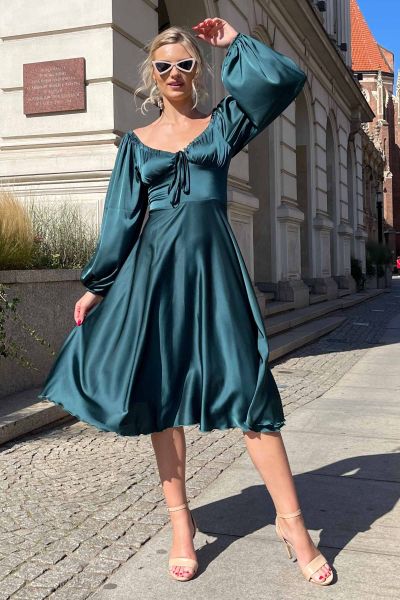 Zielona satynowa sukienka midi z długim rękawem Ophelie-GN07-XS