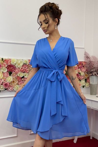 błękitna sukienka szyfonowa na wesele