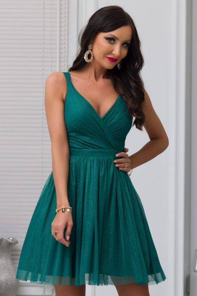 zielona sukienka mini na wesele