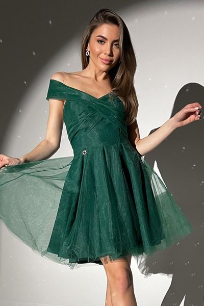 Mini sukienka w kolorze zielonym