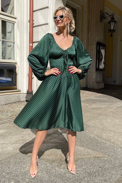 Zielona satynowa sukienka midi typu hiszpanka Ophelie-GN07-XS